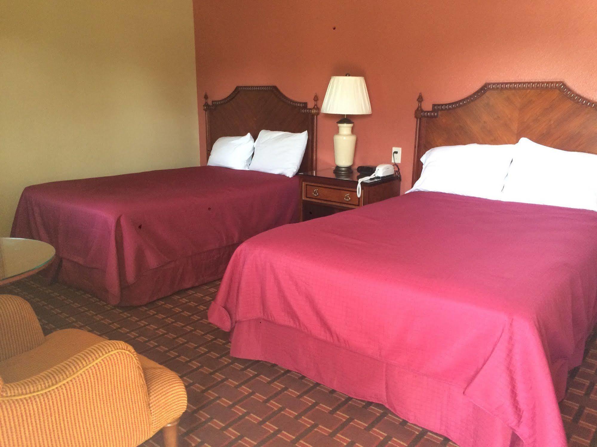 ردينغ، كاليفورنيا Sundial Lodge المظهر الخارجي الصورة