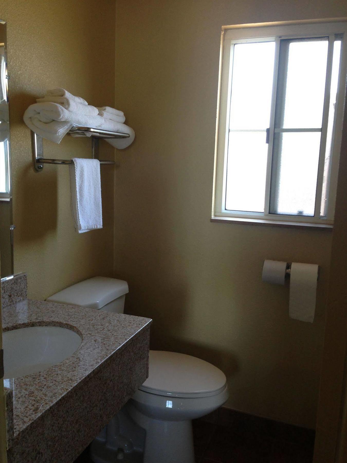 ردينغ، كاليفورنيا Sundial Lodge المظهر الخارجي الصورة